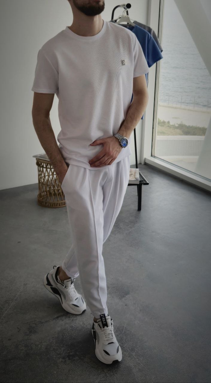 3b84061d-1a27-11f0-8621-dee18ff4e8c0_1