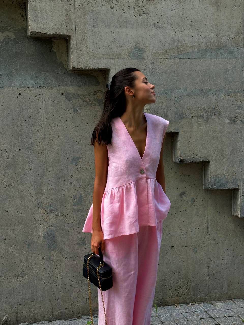 3bd3b3b7-0ca5-11f0-8621-dee18ff4e8c0_2