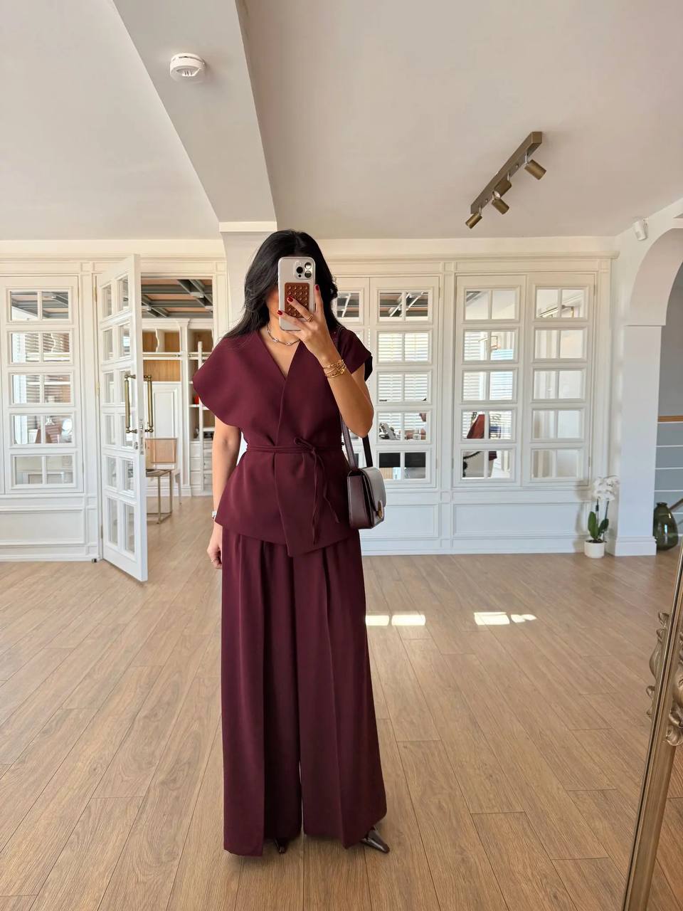 3bd3b3c4-0ca5-11f0-8621-dee18ff4e8c0_1