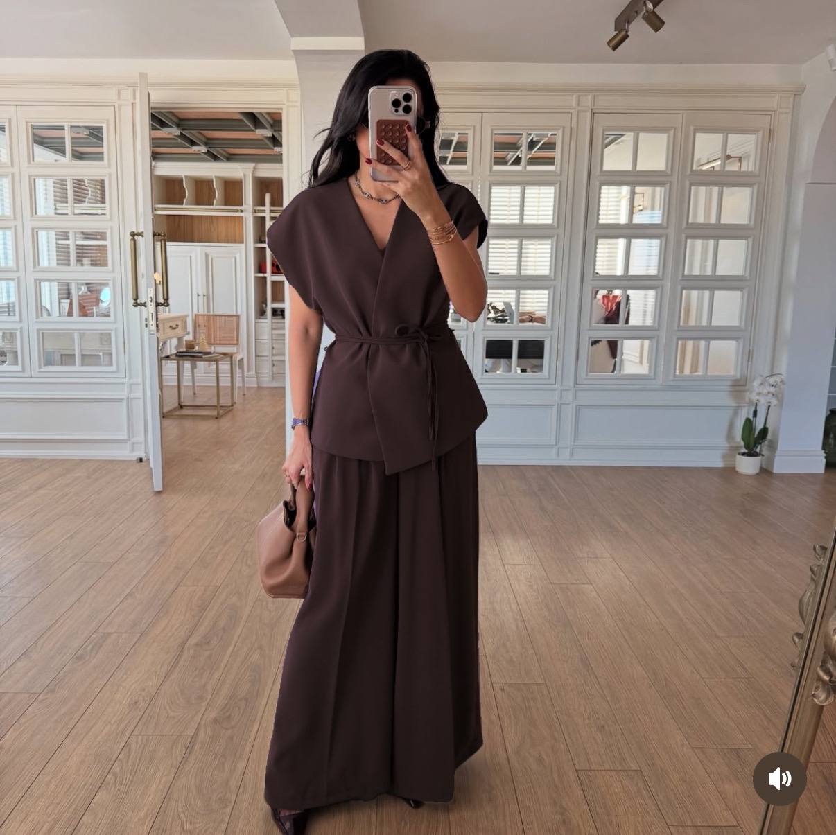 3bd3b3e5-0ca5-11f0-8621-dee18ff4e8c0_2