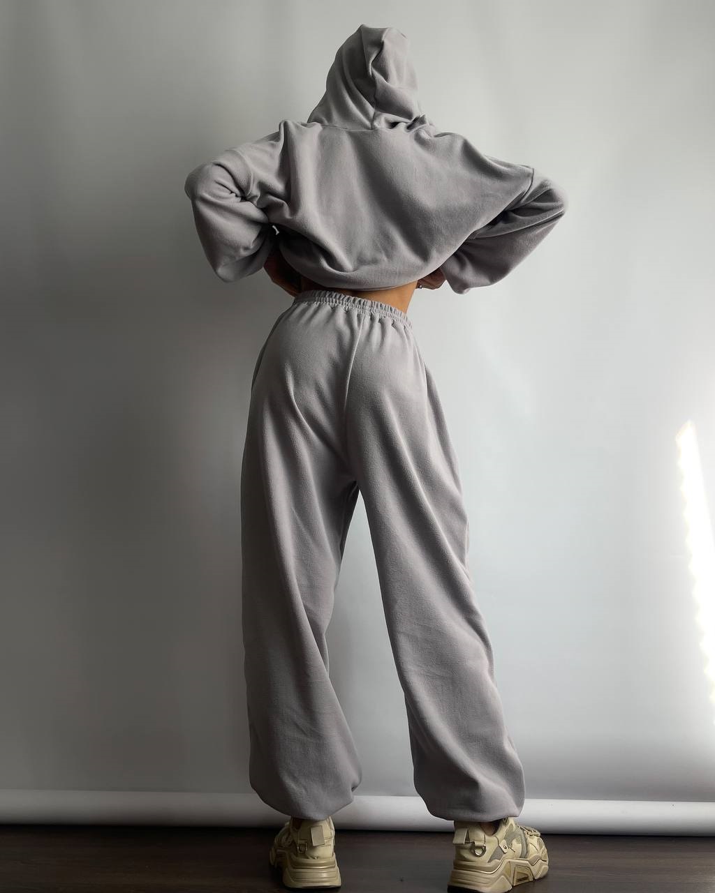 40382ecb-4919-11ee-ad17-166b0be12ee5_1