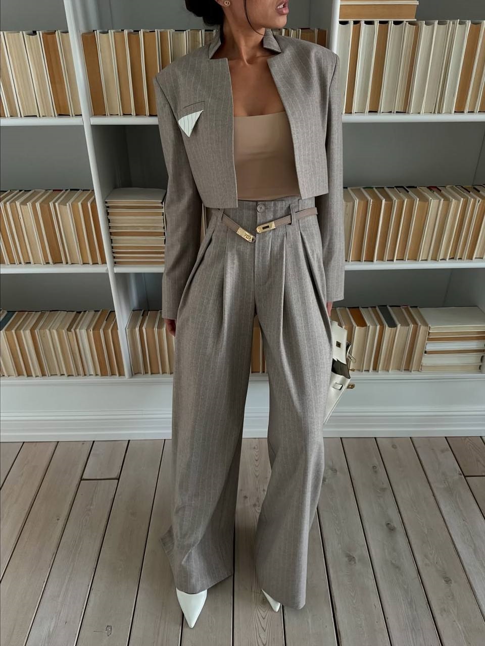 407fee96-79ff-11f0-8624-dee18ff4e8c0_0