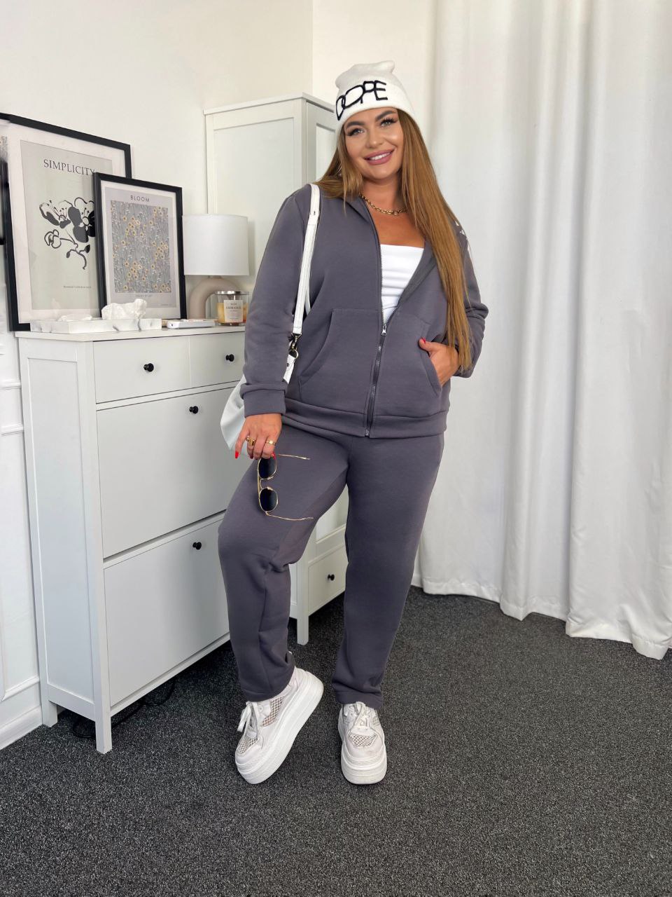 412774ef-449c-11f0-8622-dee18ff4e8c0_2