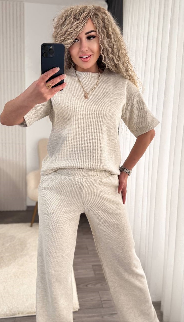 4155e428-3e19-11f0-8622-dee18ff4e8c0_1