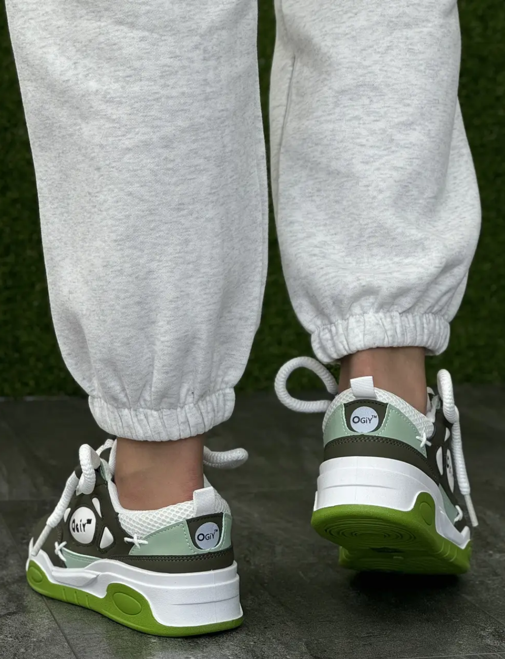 41e2b092-8724-11f0-8624-dee18ff4e8c0_3