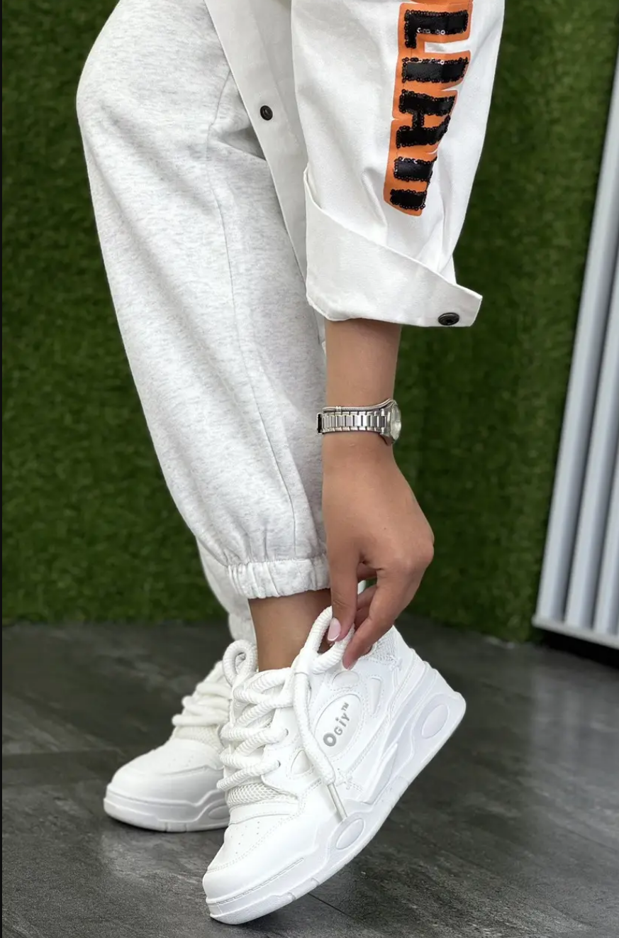 41e2b0ae-8724-11f0-8624-dee18ff4e8c0_1