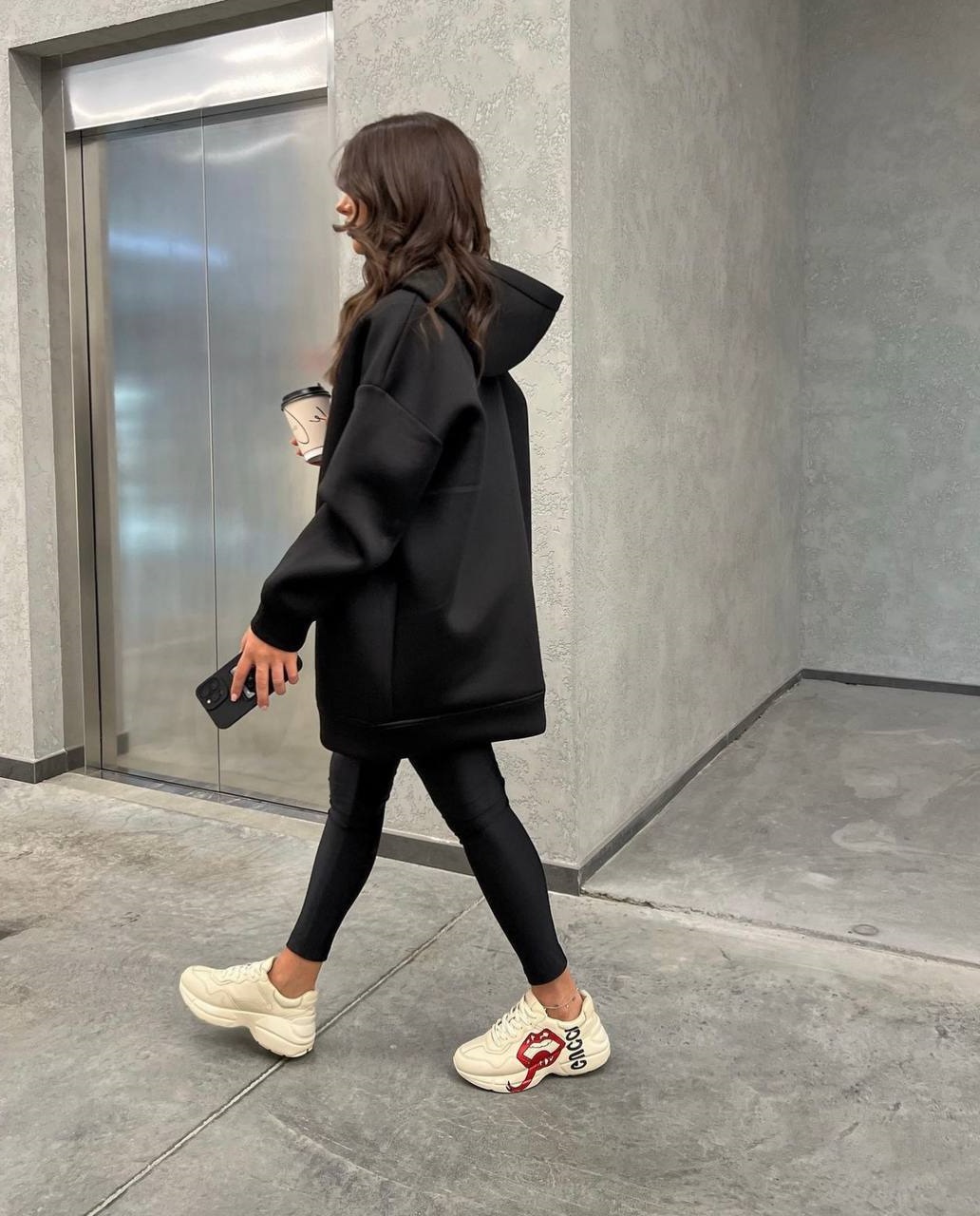 426c080e-b11e-11ee-ad46-166b0be12ee5_1