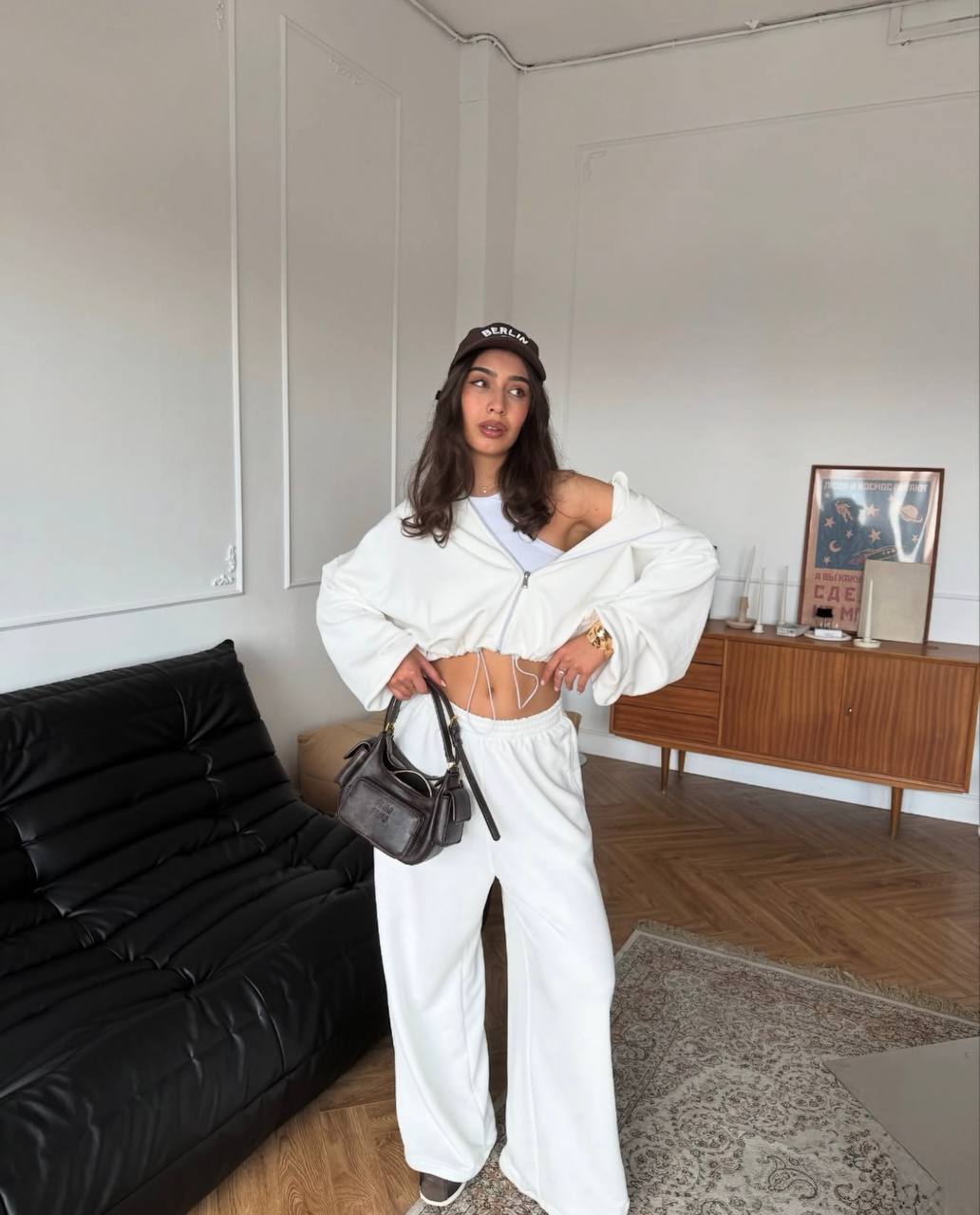 42804b36-9a1b-11f0-8624-dee18ff4e8c0_1