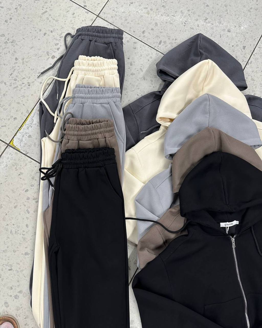 42d8e079-6d61-11ef-861f-dee18ff4e8c0_2