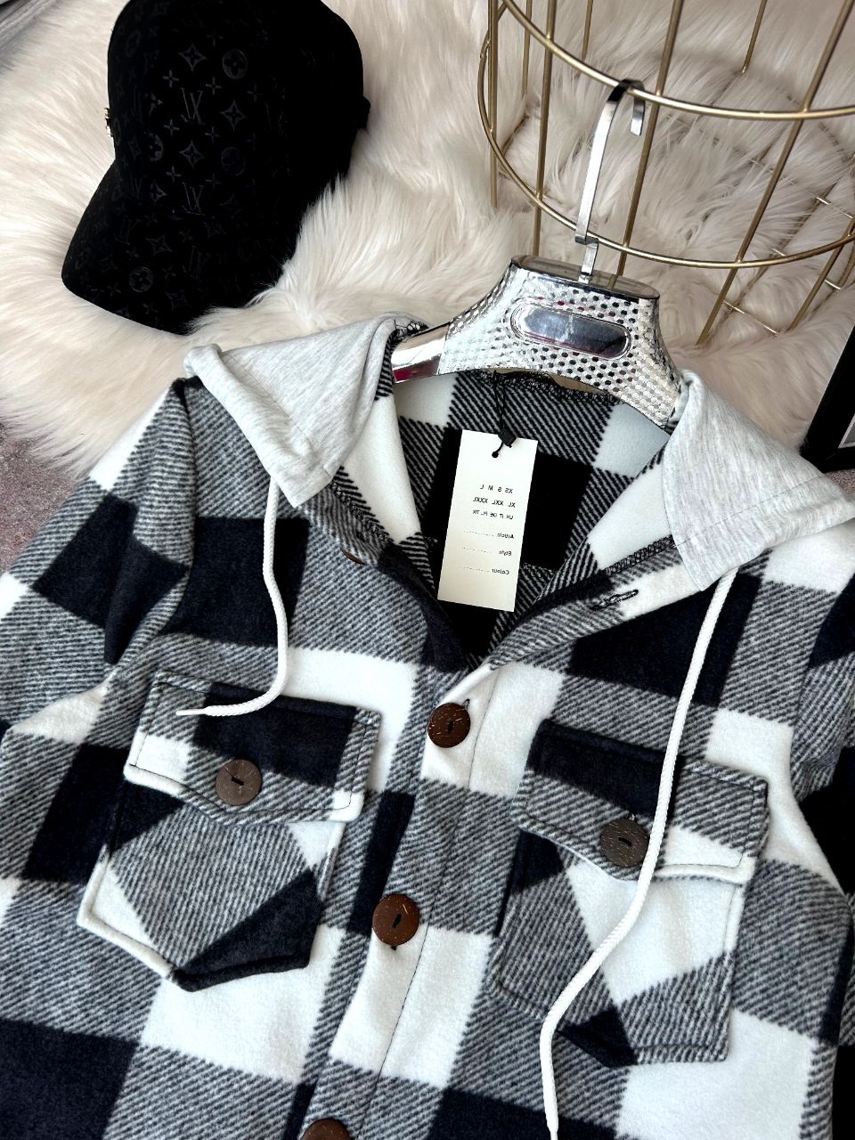 4350c71a-5c94-11ef-861e-dee18ff4e8c0_3