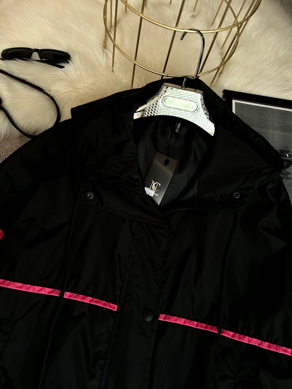 43b2b283-6f9b-11ef-861f-dee18ff4e8c0_2