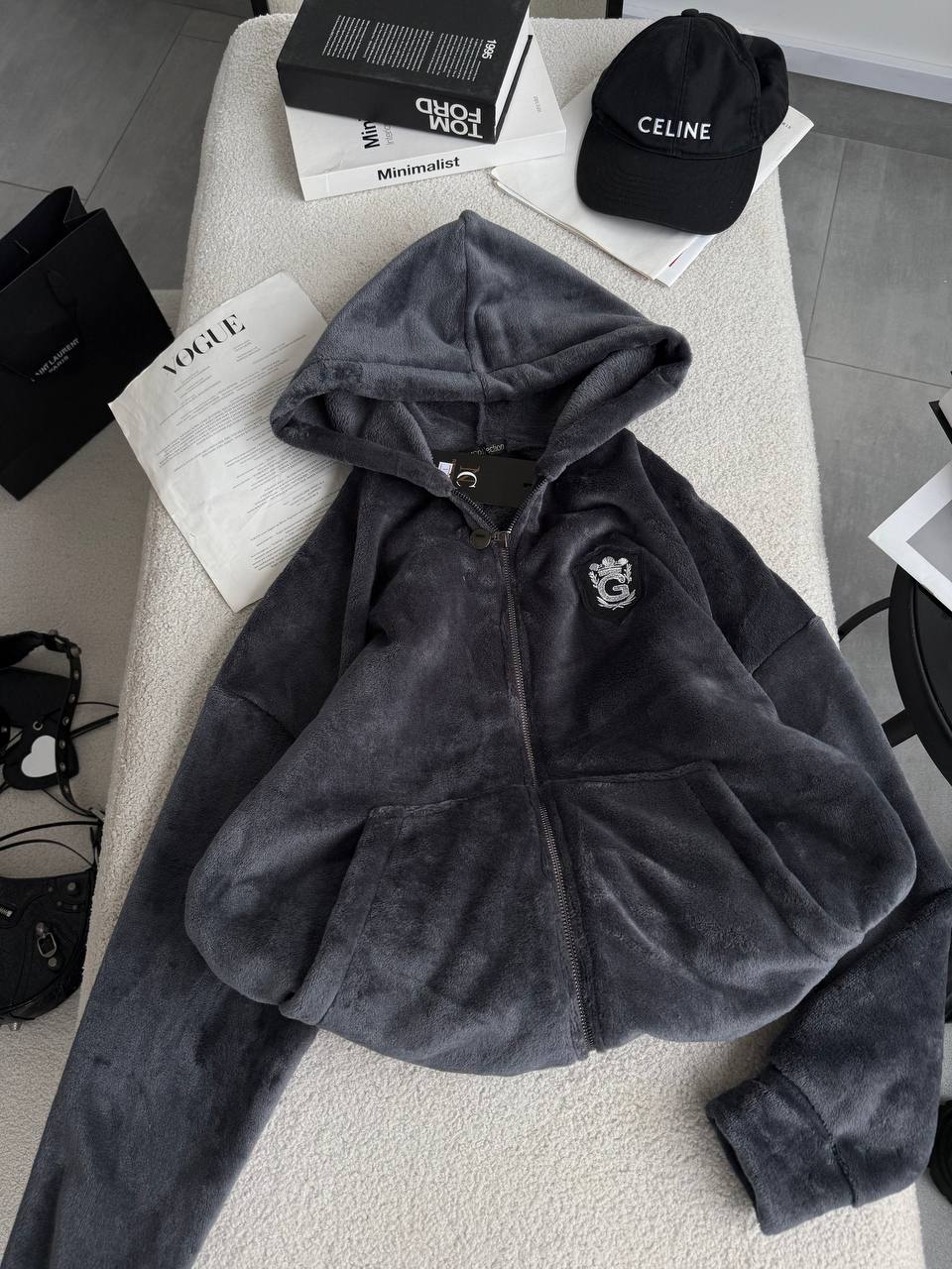 43b2b294-6f9b-11ef-861f-dee18ff4e8c0_2