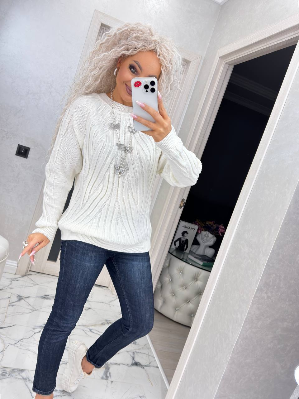 43f93b42-f46e-11ef-8621-dee18ff4e8c0_2