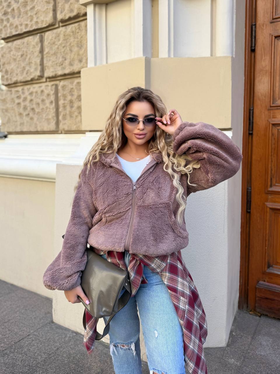 455350d6-8b41-11f0-8624-dee18ff4e8c0_2