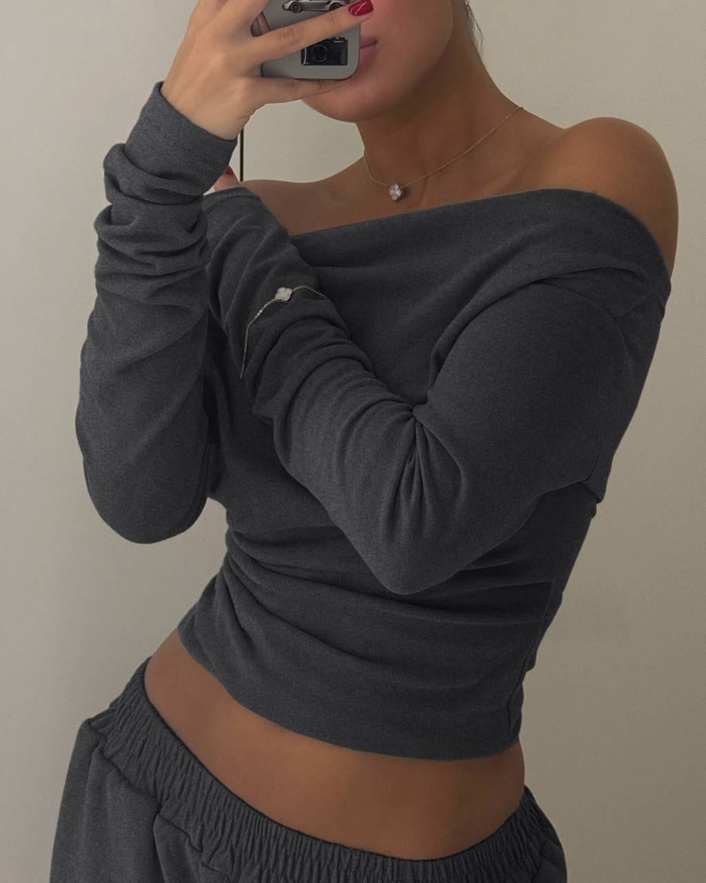 47b19f3f-190e-11f0-8621-dee18ff4e8c0_1