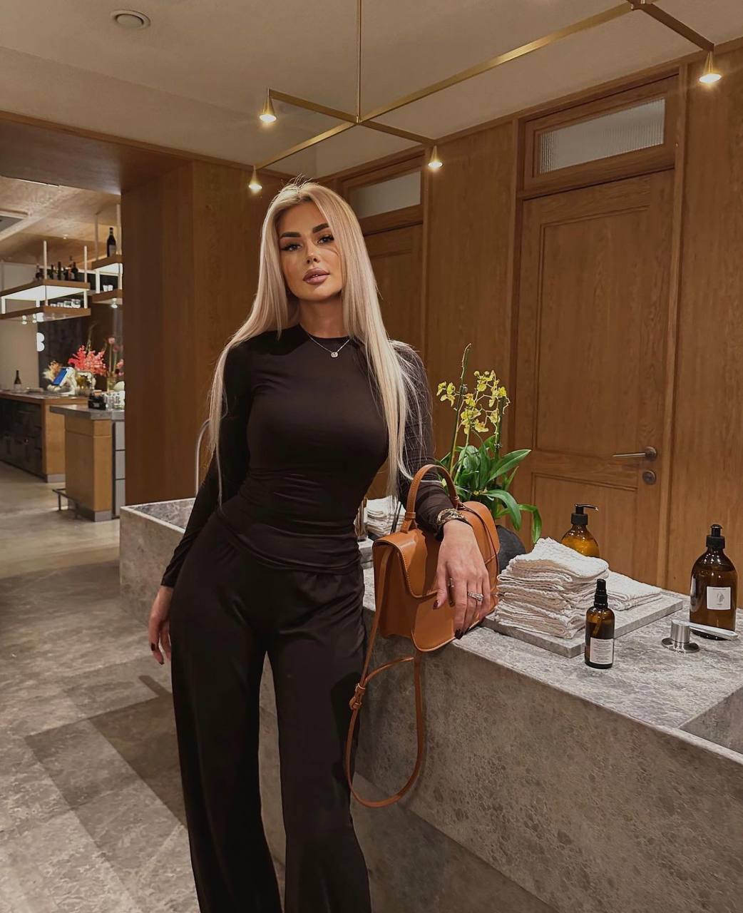 4a4243a2-8e9e-11ef-8620-dee18ff4e8c0_1