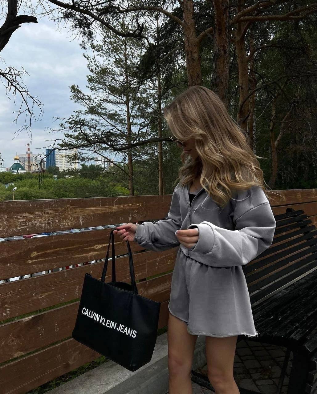 4b358694-ff32-11ee-ad77-166b0be12ee5_1