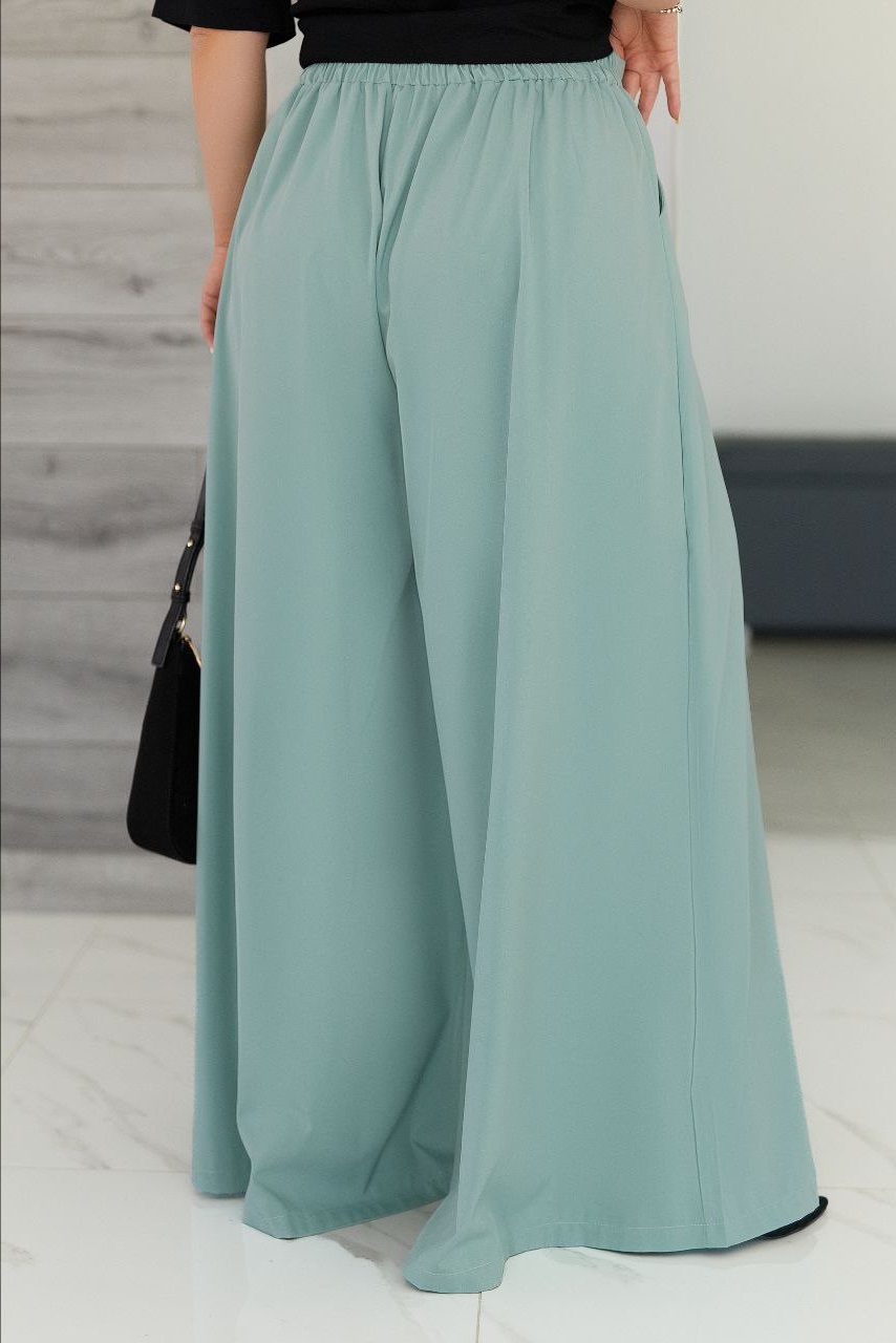 4cbbbf91-5a59-11f0-8622-dee18ff4e8c0_1