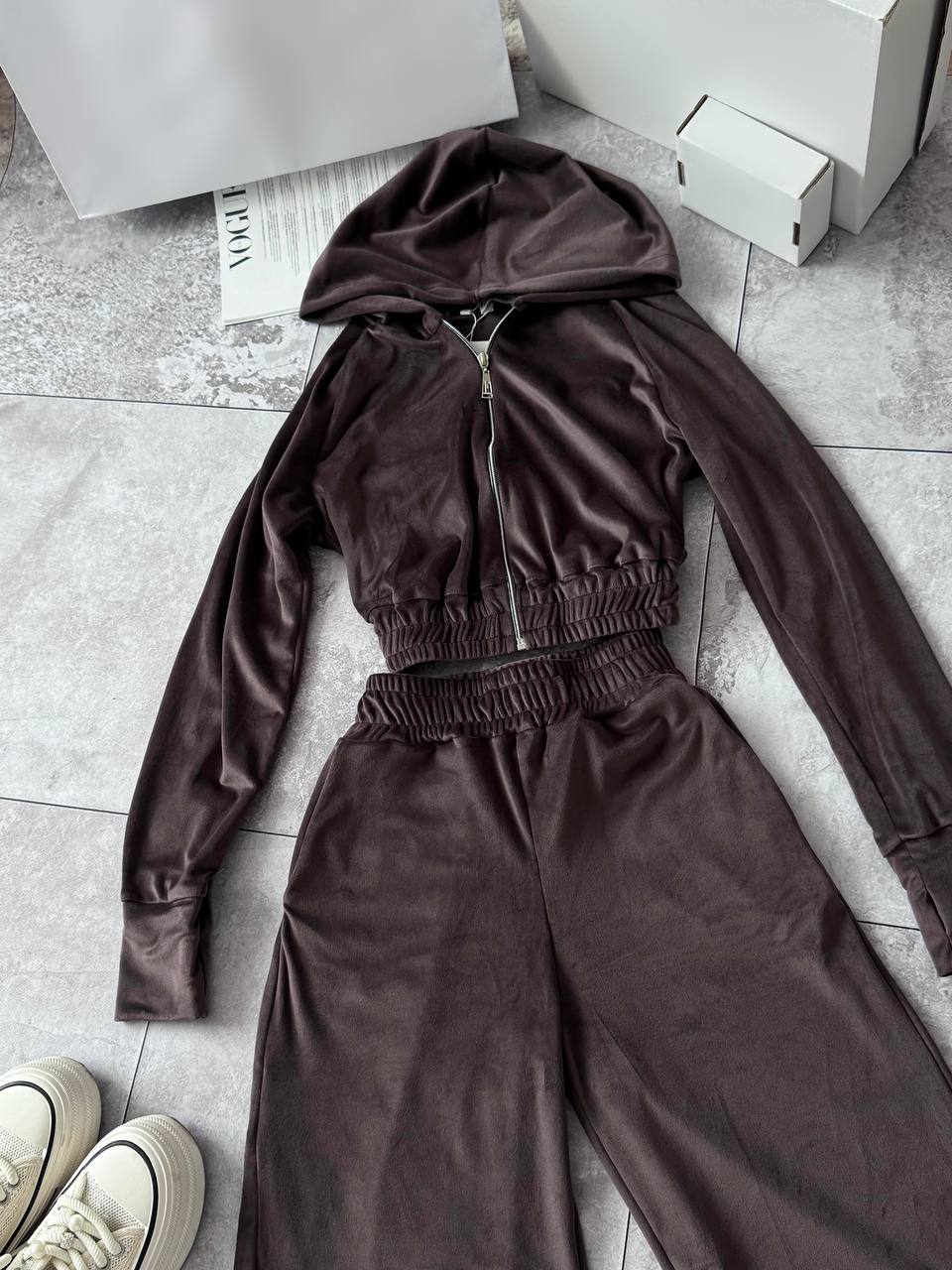 4cd16f5e-223f-11f0-8622-dee18ff4e8c0_0