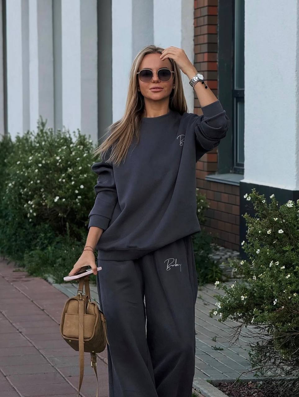 4f971de4-4129-11f0-8622-dee18ff4e8c0_2