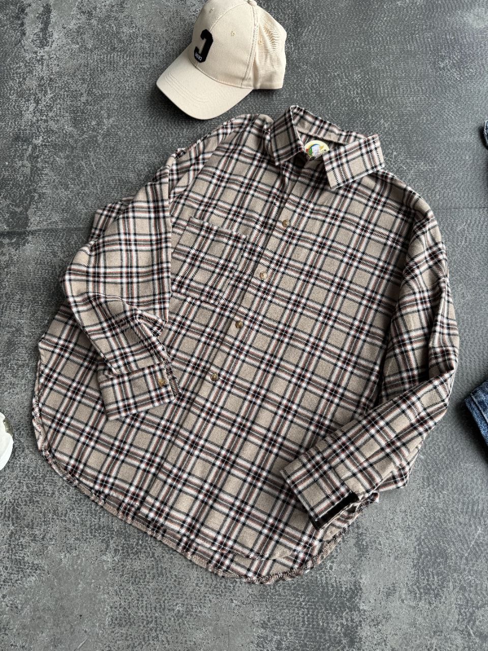 50033b4d-fbe6-11ef-8621-dee18ff4e8c0_1