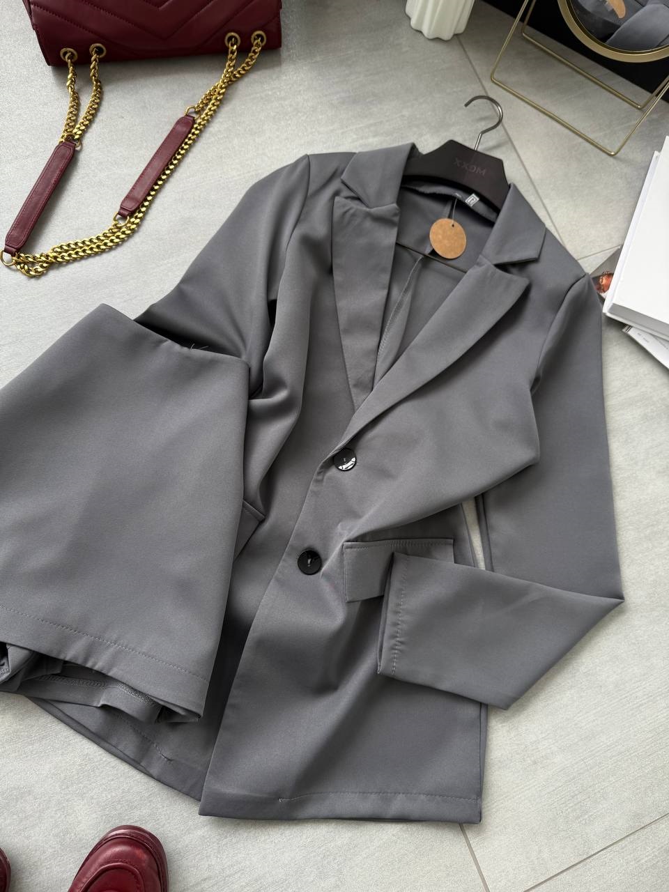 5110e3b5-2077-11f0-8622-dee18ff4e8c0_1