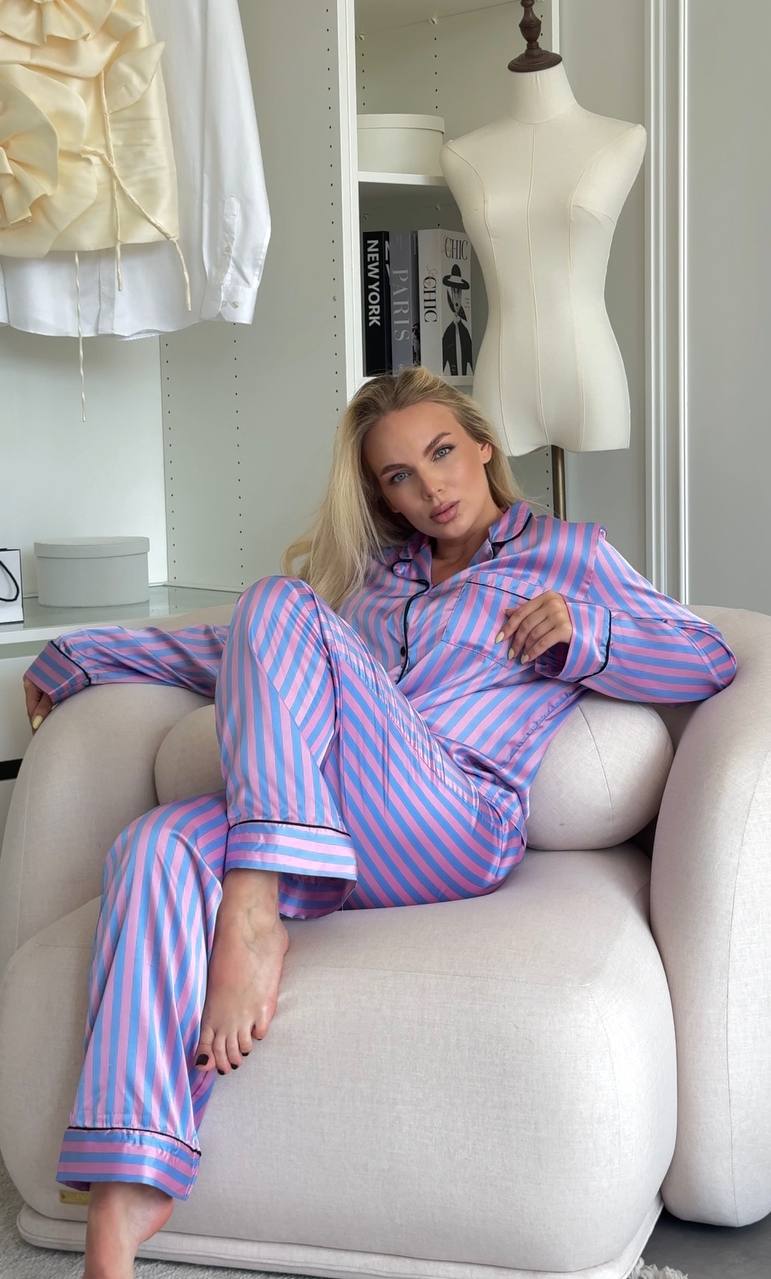 52919da1-6267-11f0-8624-dee18ff4e8c0_2