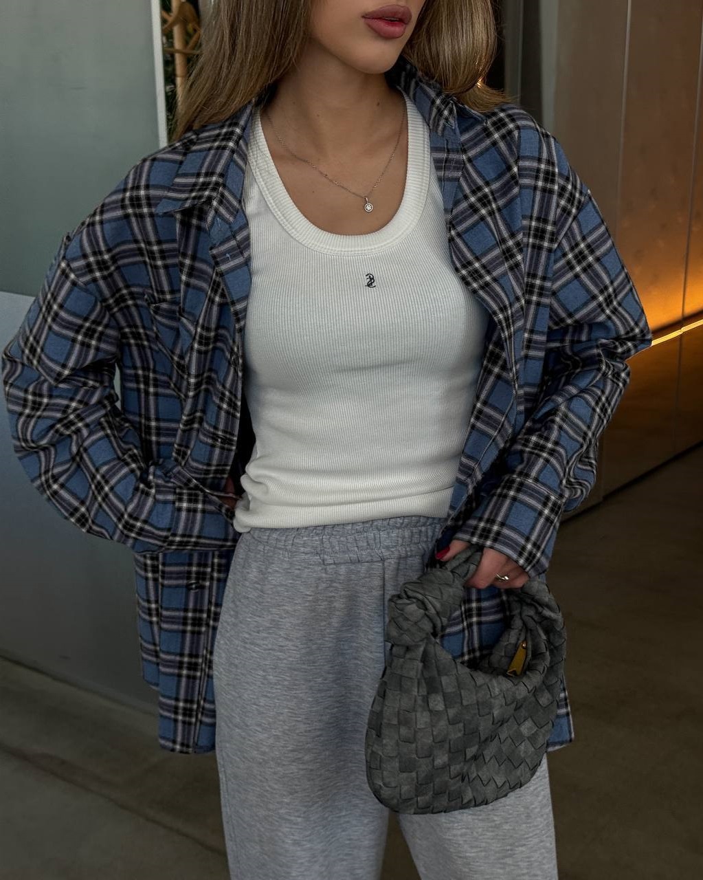 52b05398-2786-11f0-8622-dee18ff4e8c0_1