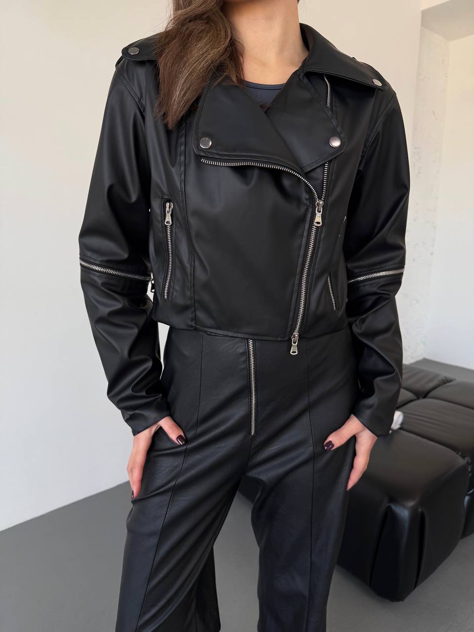 52d3f16d-dcfa-11ef-8621-dee18ff4e8c0_3