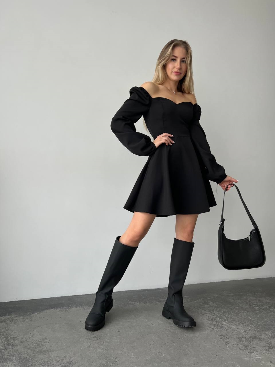 53930729-864b-11ee-ad36-166b0be12ee5_1