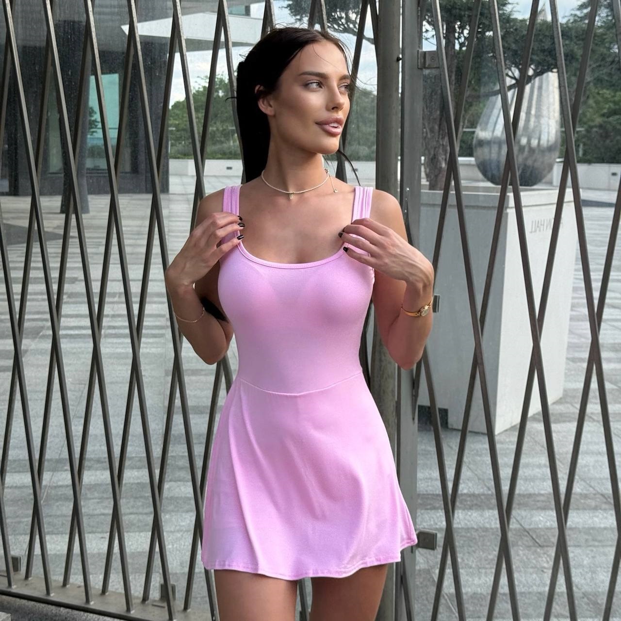 53f8e4cb-5f00-11f0-8622-dee18ff4e8c0_0