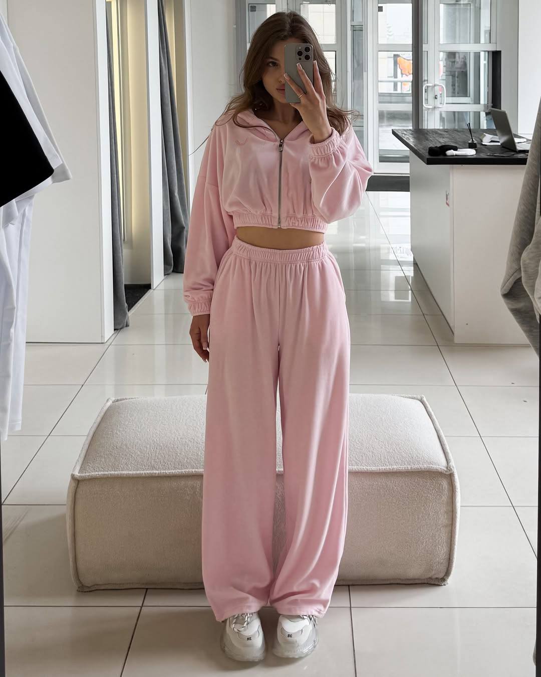 546172a0-932a-11f0-8624-dee18ff4e8c0_0