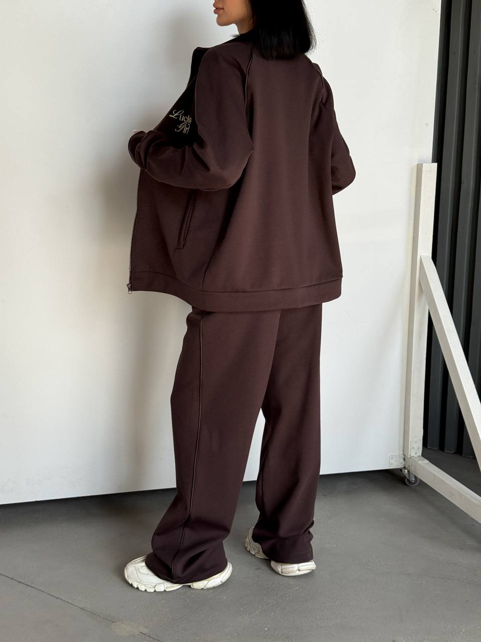 5474a442-8f28-11f0-8624-dee18ff4e8c0_1