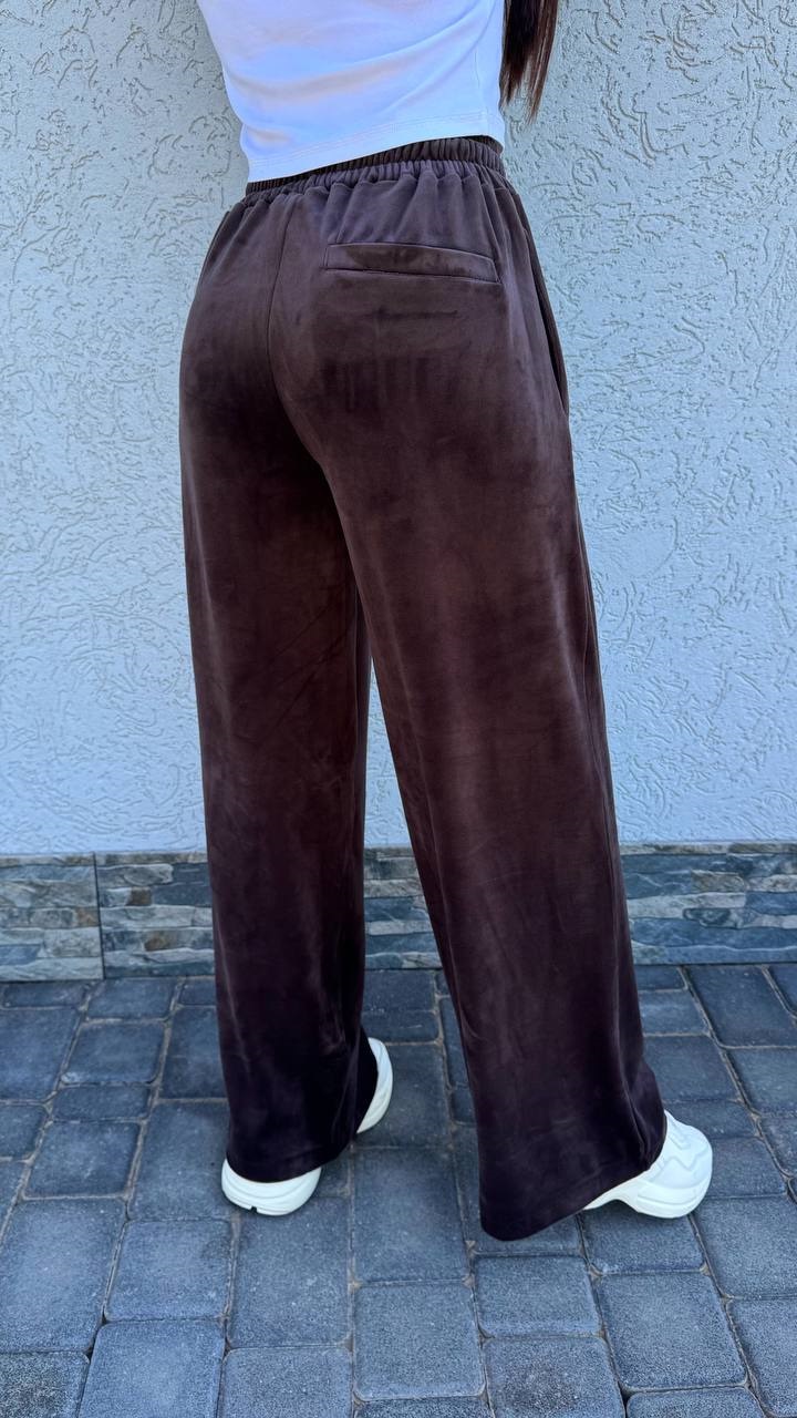 54fe5a82-7ebe-11f0-8624-dee18ff4e8c0_1