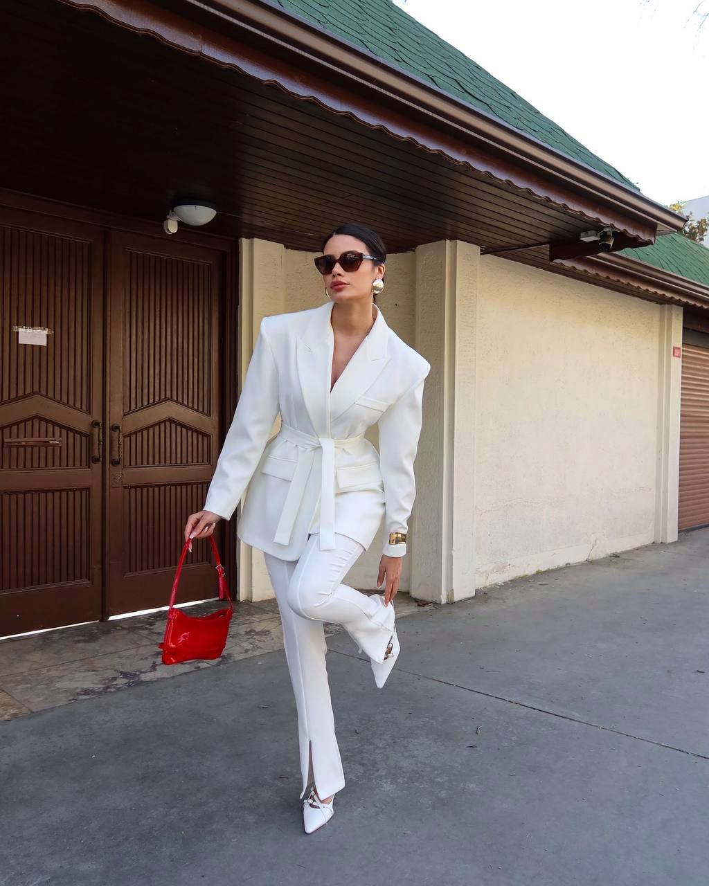 5537a4fb-e891-11ef-8621-dee18ff4e8c0_3