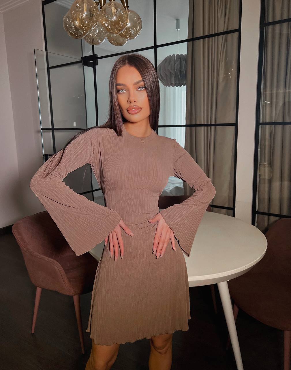 5537a521-e891-11ef-8621-dee18ff4e8c0_1