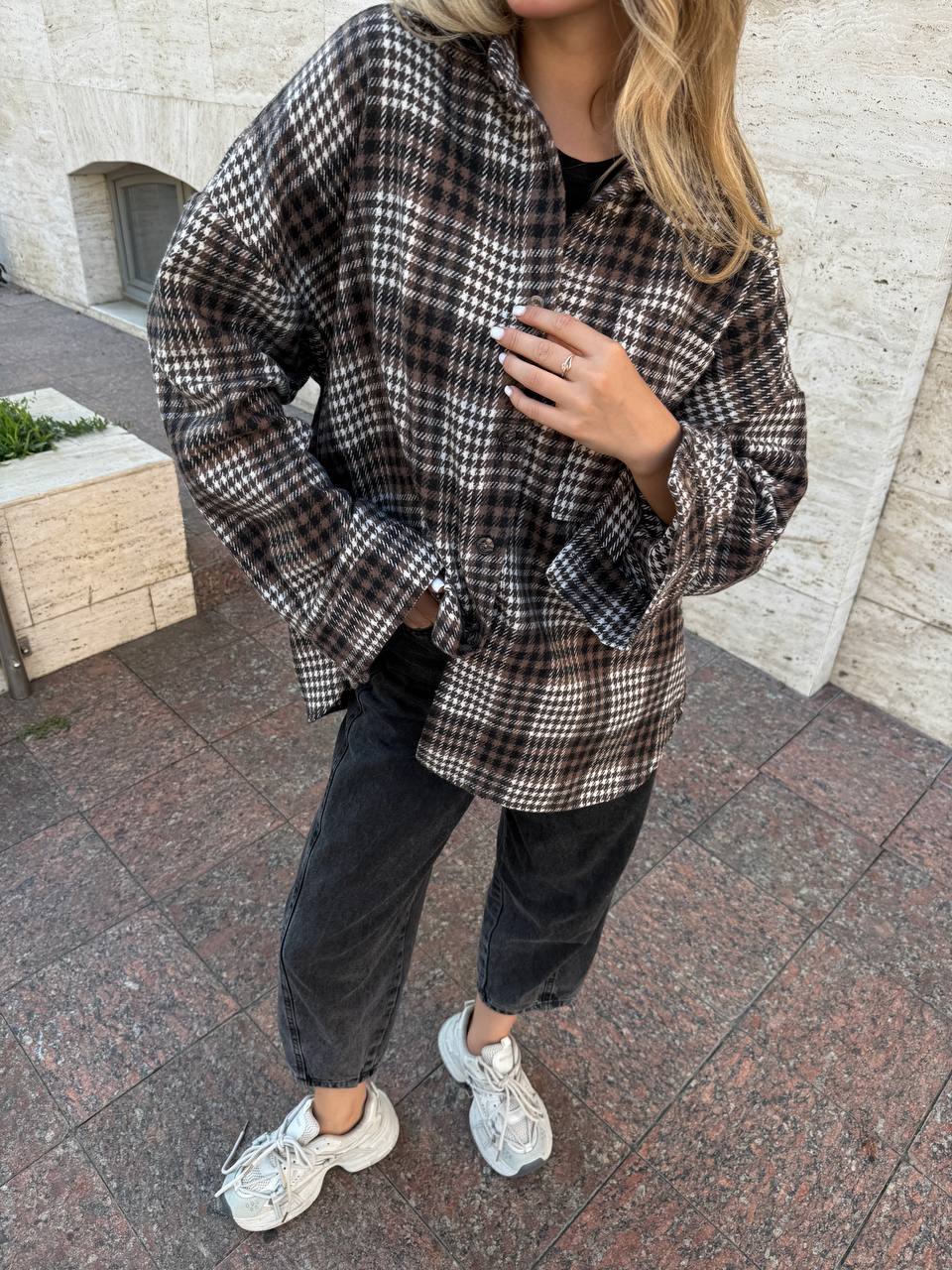 55573163-82a2-11f0-8624-dee18ff4e8c0_1