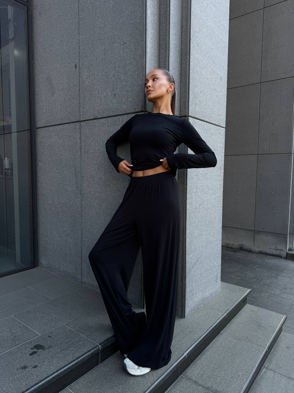 55628ced-4064-11f0-8622-dee18ff4e8c0_1