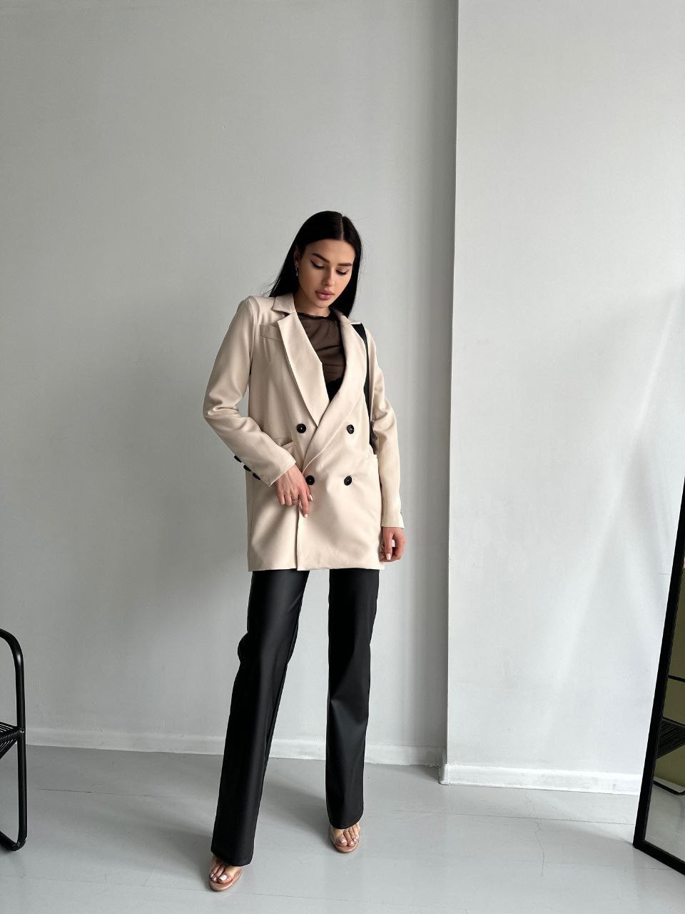 556af606-3877-11ee-ad05-166b0be12ee5_1