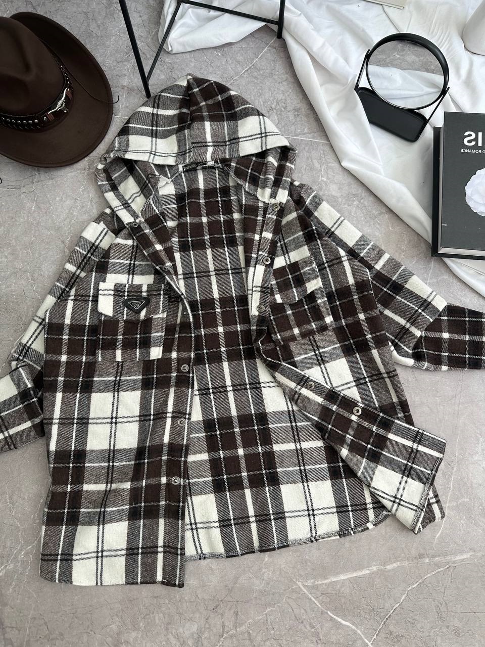 56171e02-41cb-11f0-8622-dee18ff4e8c0_2