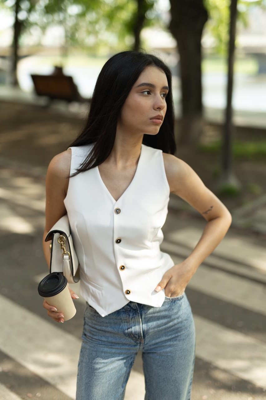 58343116-5905-11f0-8622-dee18ff4e8c0_2