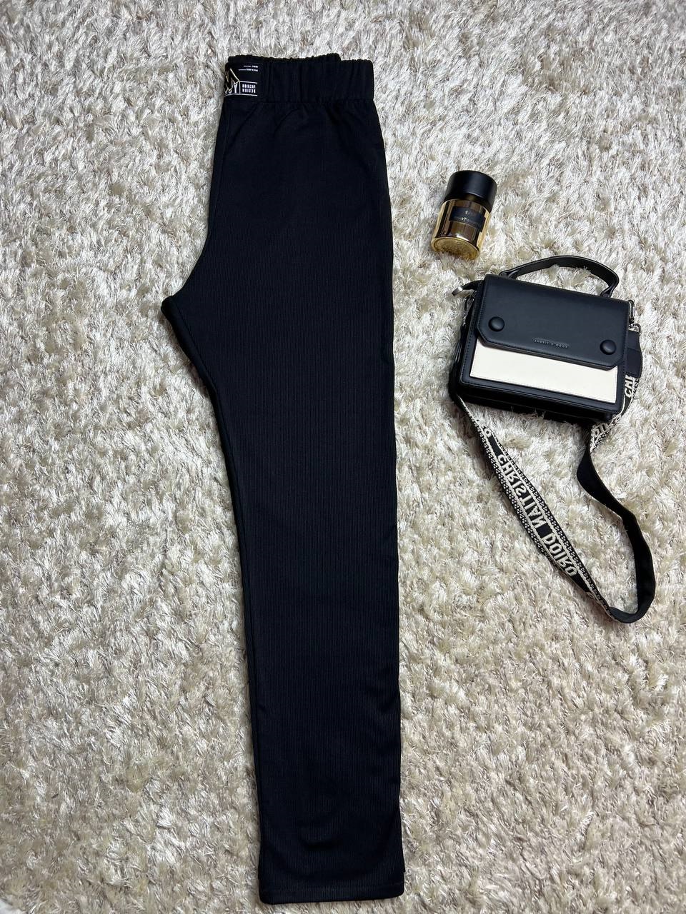 58b2aede-a5e8-11ef-8620-dee18ff4e8c0_1