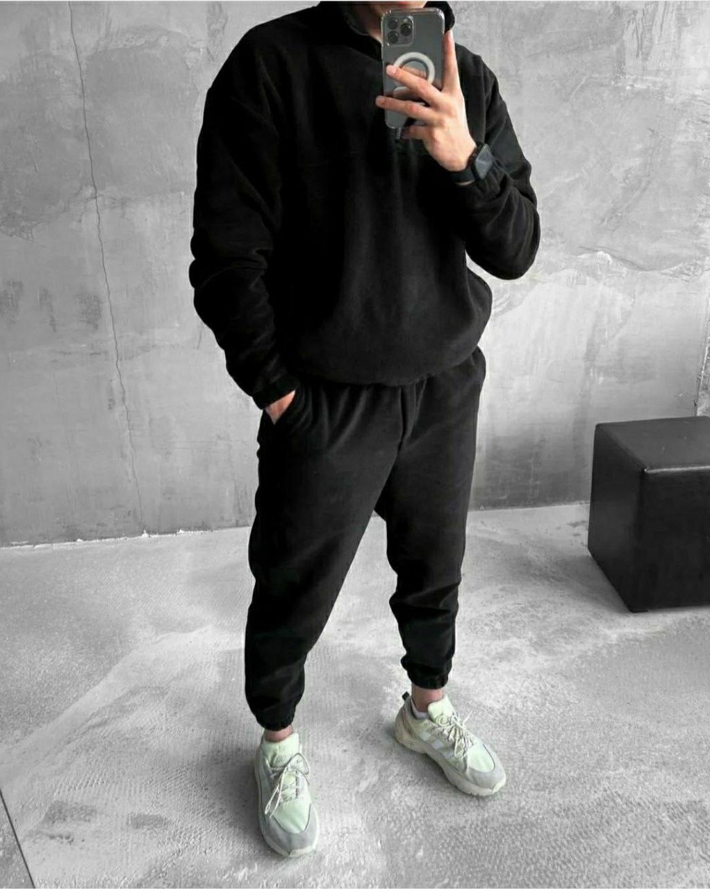 58b77c86-78f6-11ee-ad32-166b0be12ee5_1