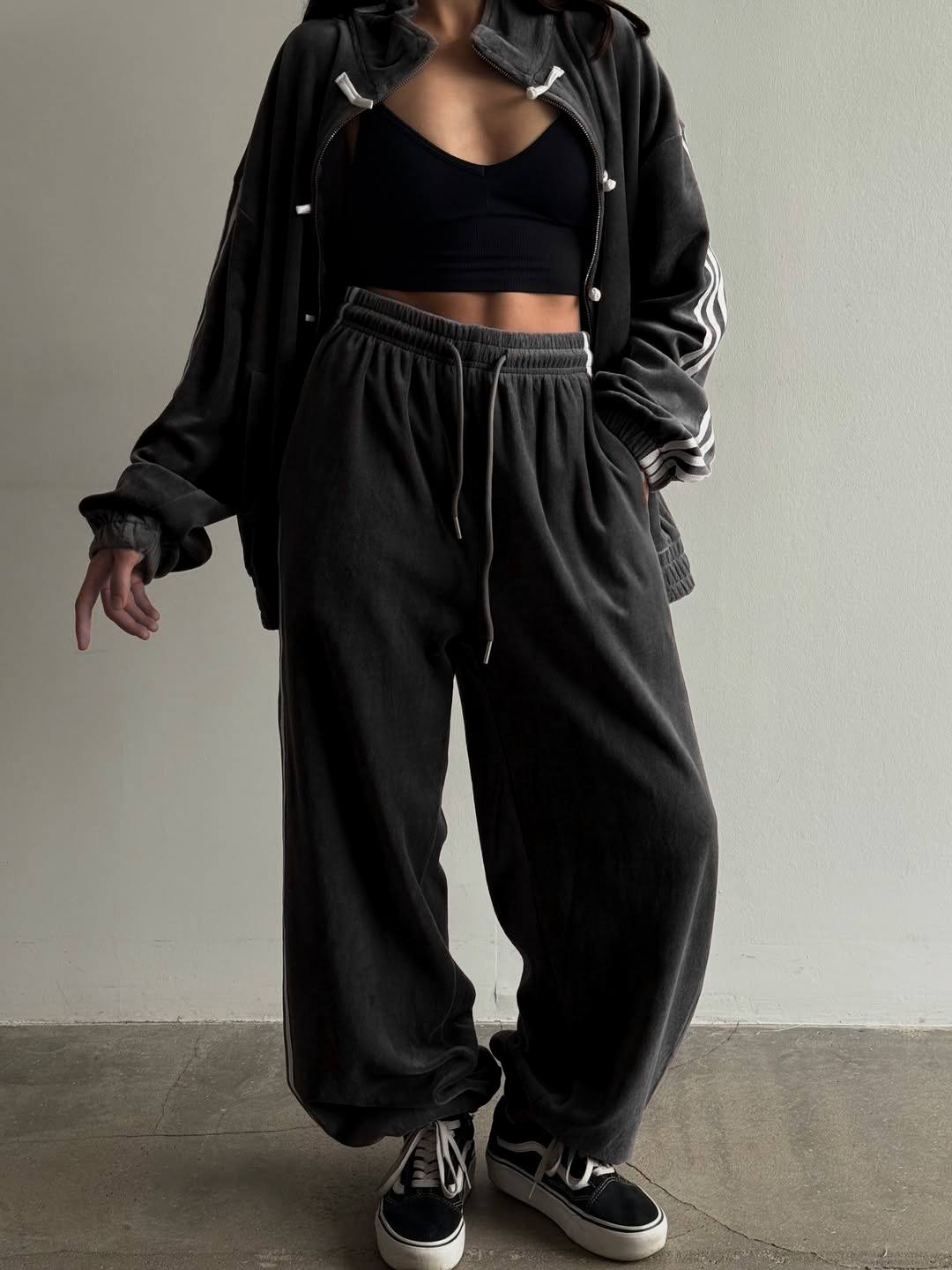 58dbff9c-88f4-11f0-8624-dee18ff4e8c0_2