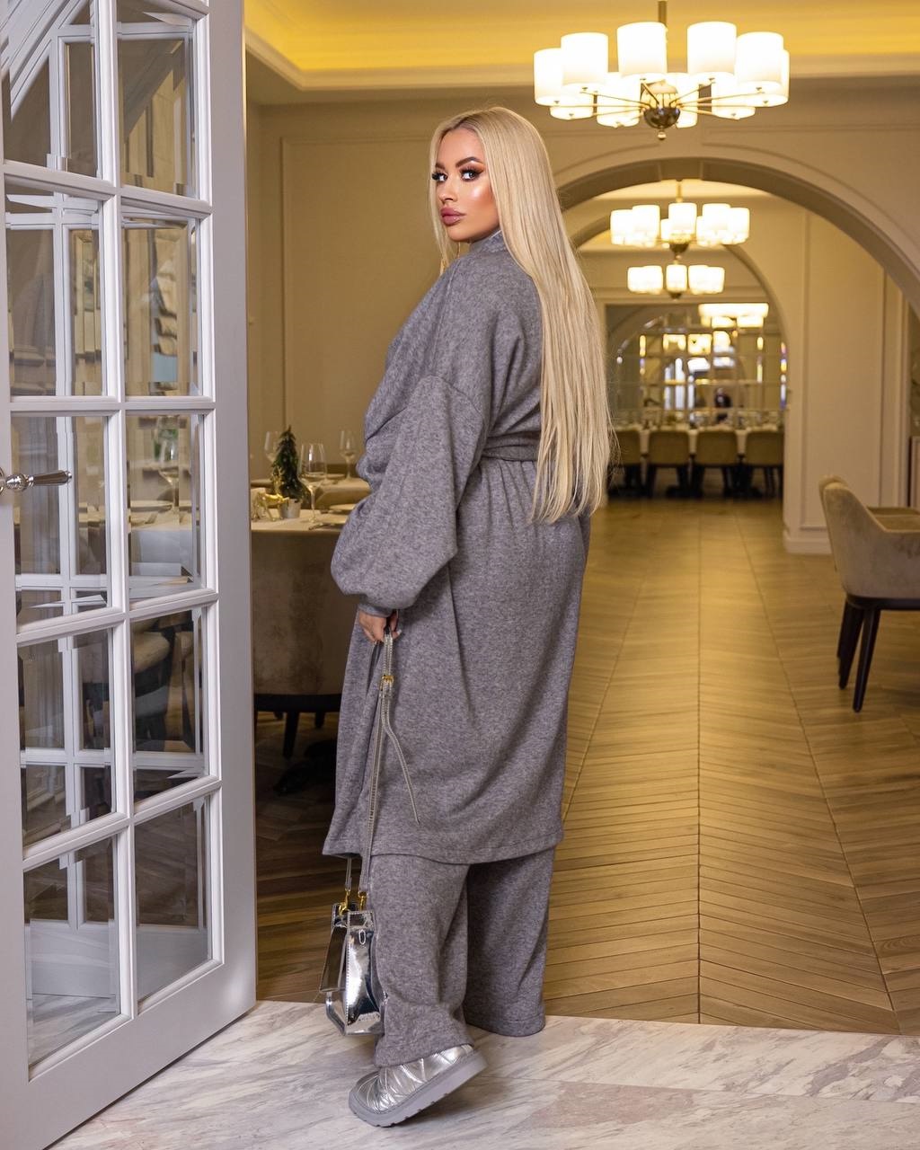 5955e31c-9ade-11ee-ad3f-166b0be12ee5_1