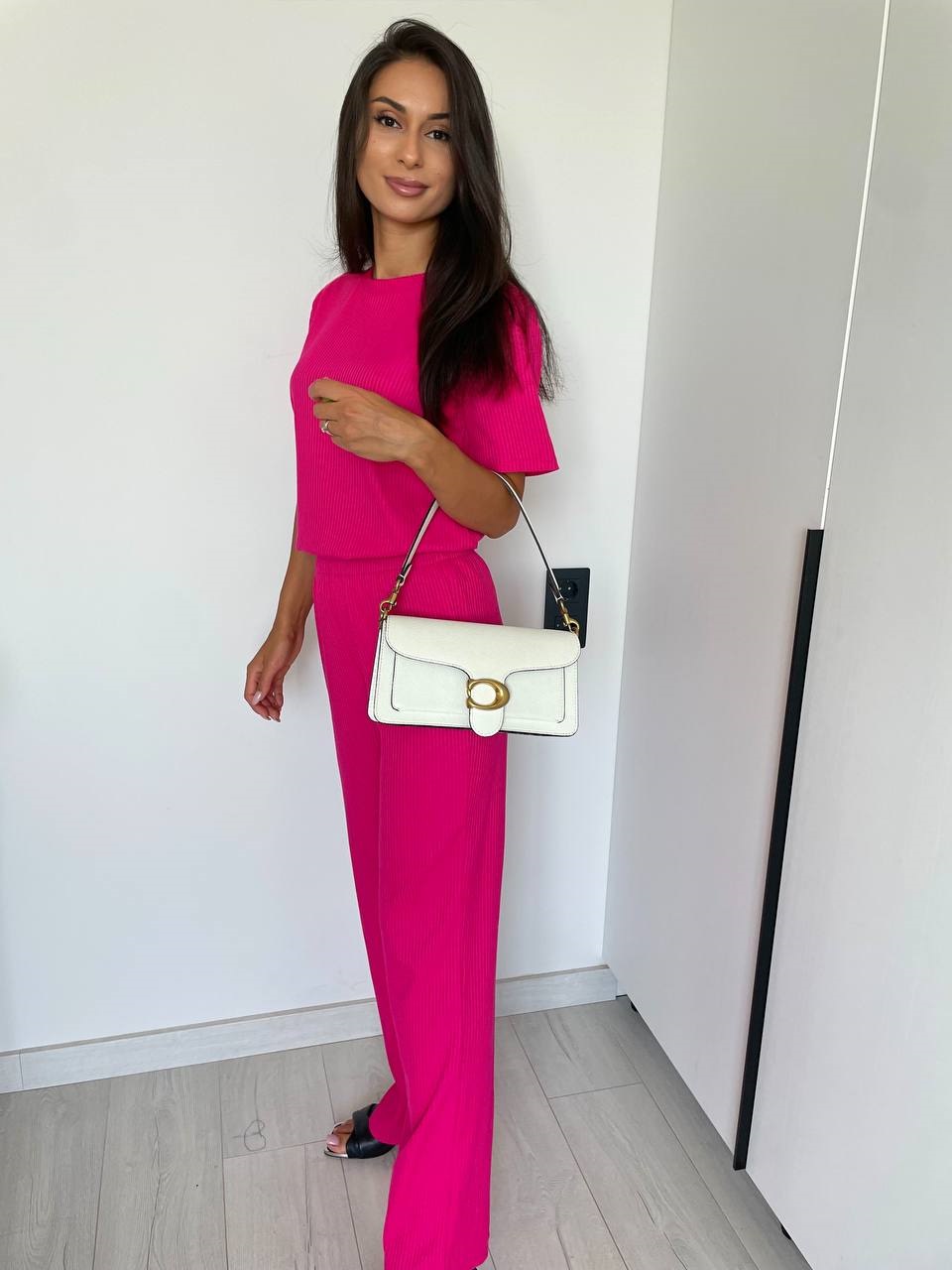 596048ed-62f2-11ef-861f-dee18ff4e8c0_1