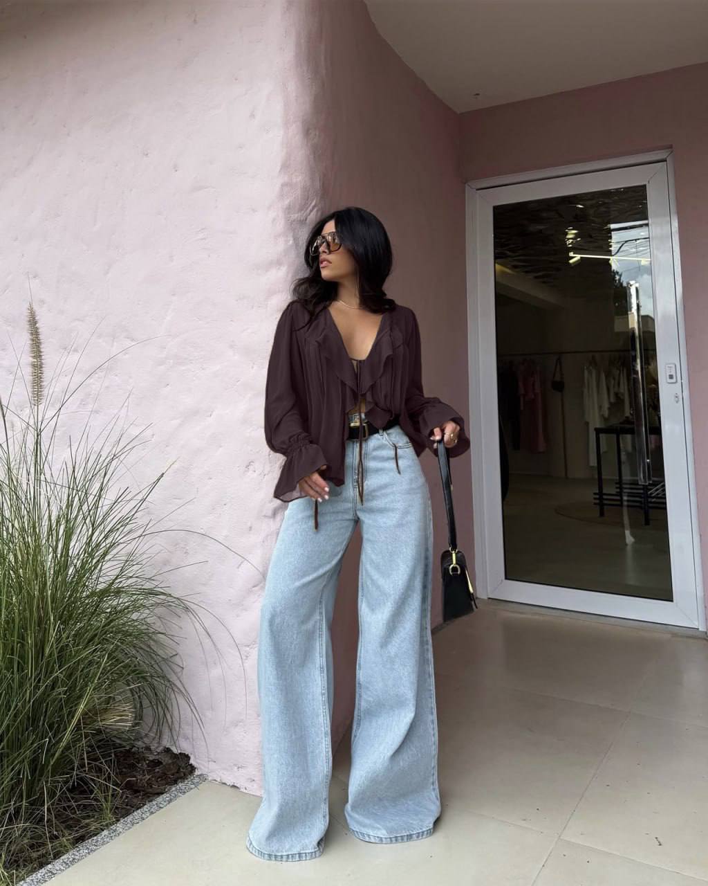 59eb7959-f879-11ef-8621-dee18ff4e8c0_1