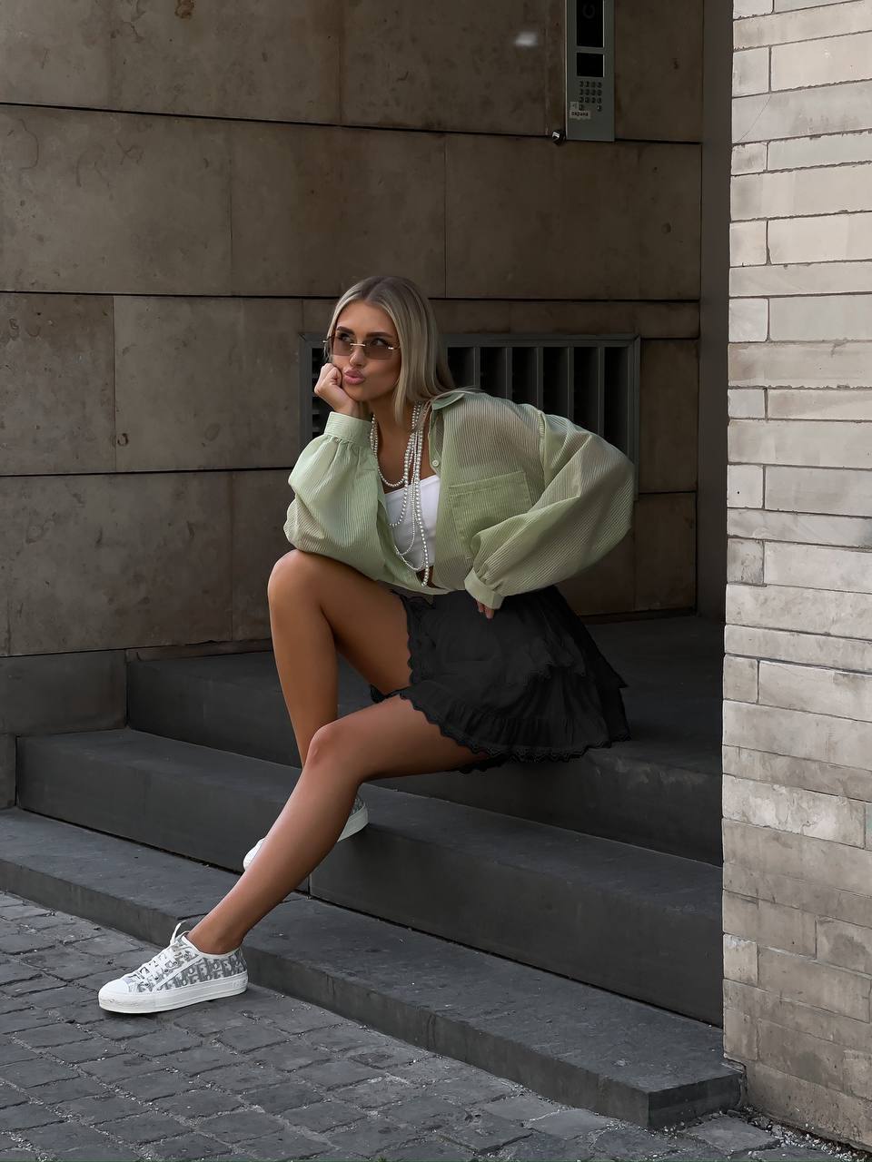 59eb7968-f879-11ef-8621-dee18ff4e8c0_1