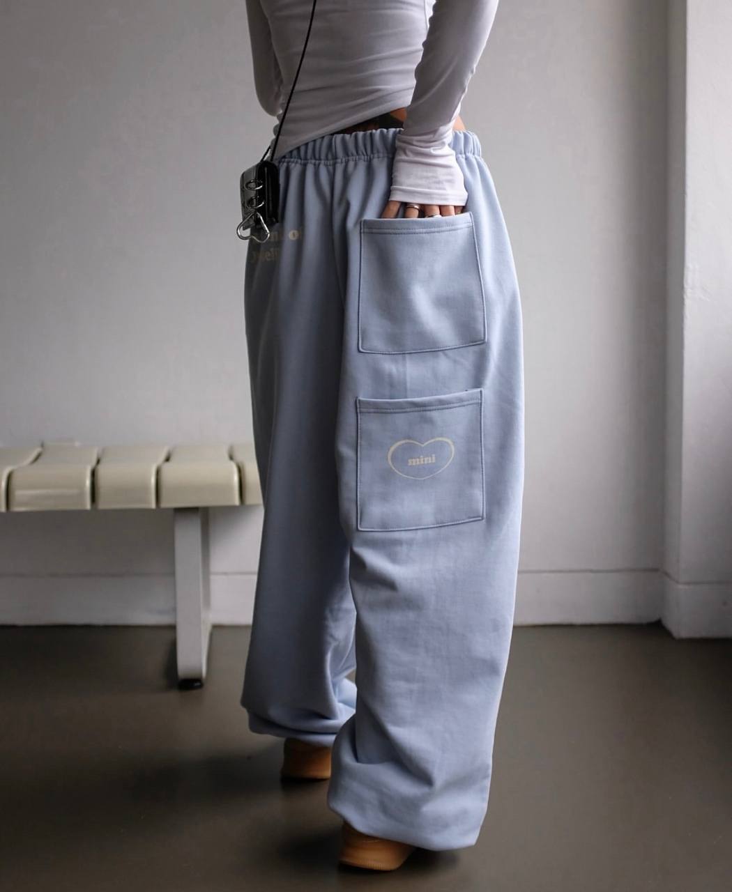 5bac9366-2872-11f0-8622-dee18ff4e8c0_2