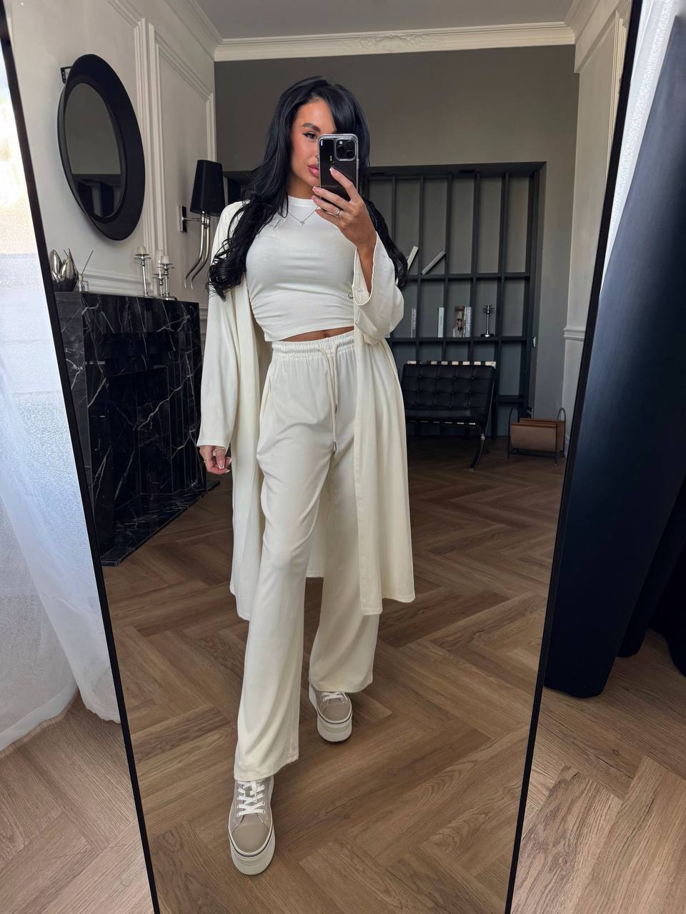 5bf11b1d-1d50-11f0-8621-dee18ff4e8c0_1